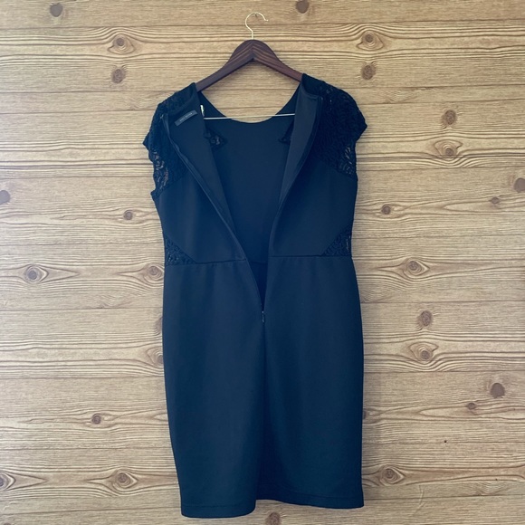 SUZY SHIER BLACK LACE DETAIL CUTOUT DRESS - Picture 7 of 7